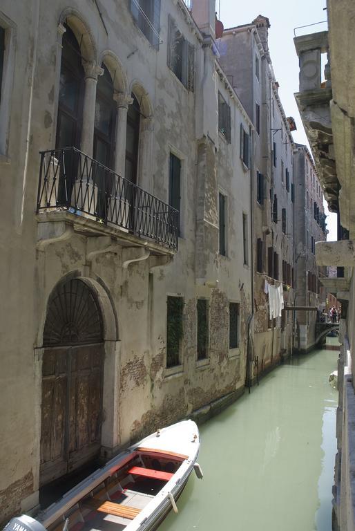 Appartamento Ca' Cavalli Benátky Pokoj fotografie